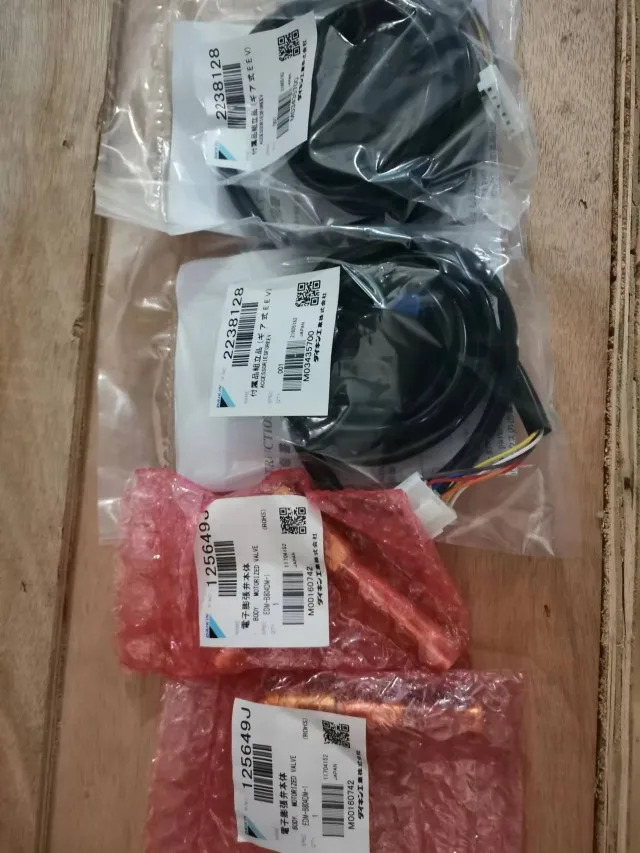 전팽창 밸브 코일 EBM-MD12DM-30R 냉장 컨테이너 팽창 본체