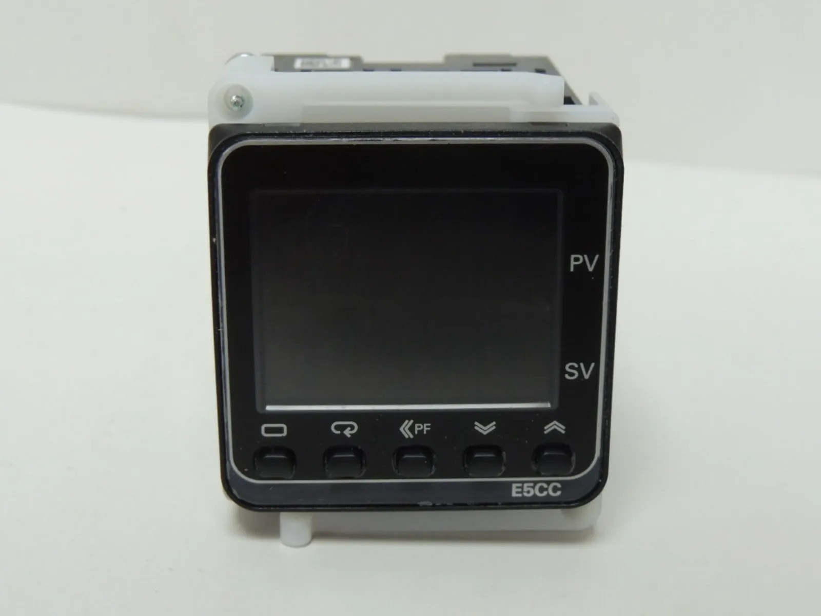 새 E5CC-CX2ASM-800 온도 스위치