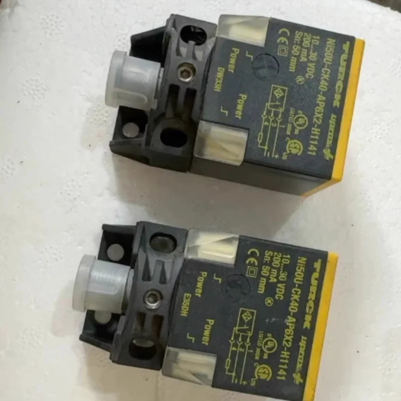 리퍼 NI50U-CK40-AP6X2-H1141 센서
