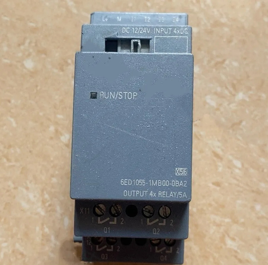 오리지널 PLC 모듈 6ED1055-1MB00-0BA2 DM8 12 24R 신