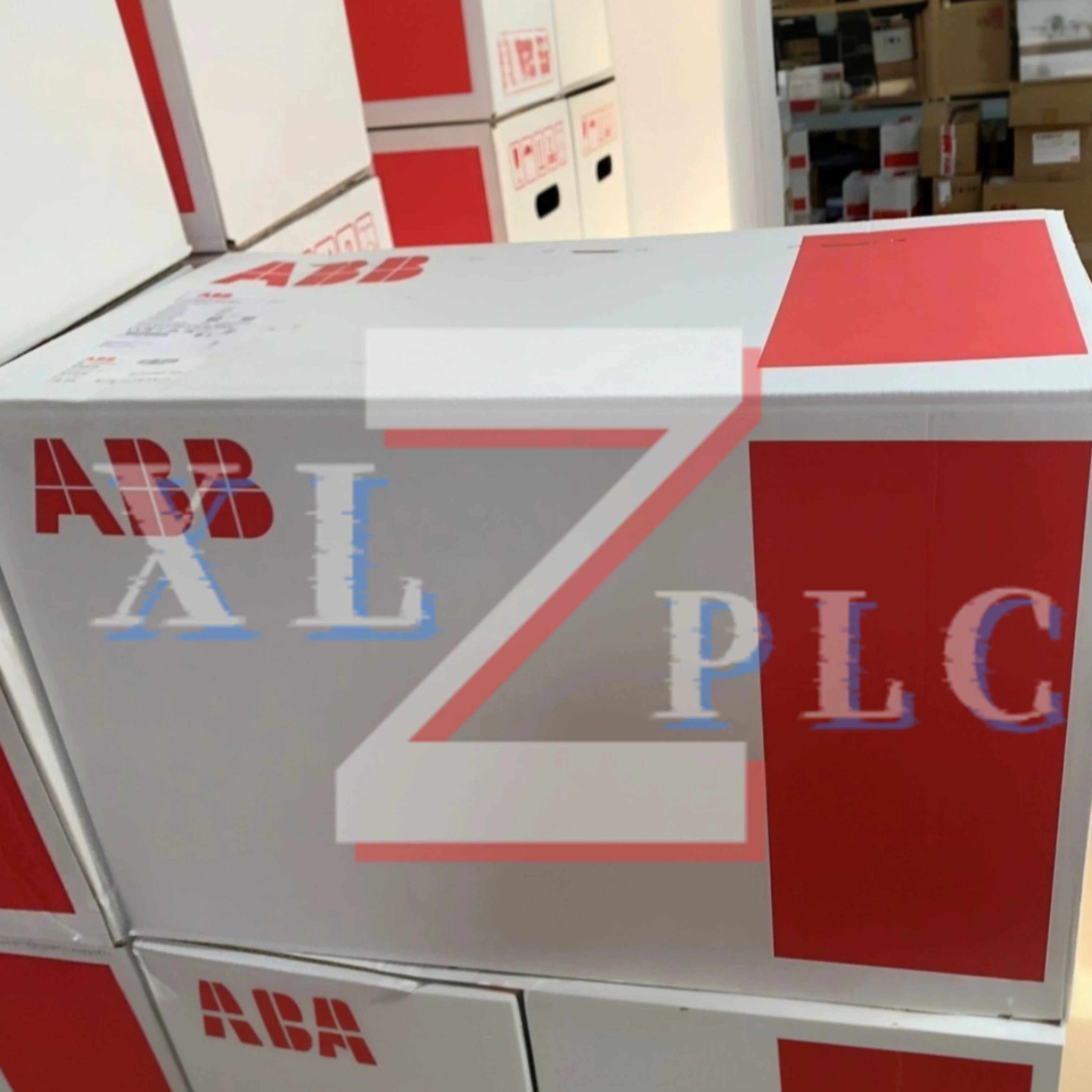 소프트 스타터 신규 입고 PSE210-600-70-1 110kw  PSE250-600-70-1 132kw PSE300-600-70-1 160kw PSE370-600-70-1 20