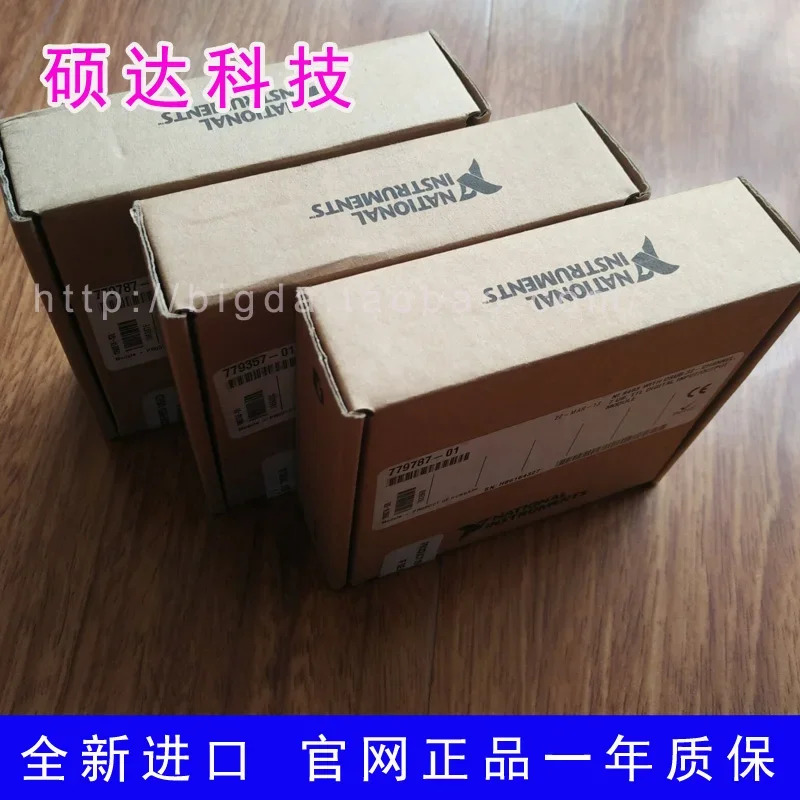 NI 9239 전압 부하 모듈 4 채널 볼트 779593-01 BNC 포트 780181-01 VIP 확신