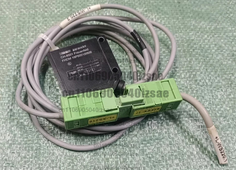 CH-8501 저속 반사 광전스위치 FHDM 16P5001/0500 PNP 완전 기능 리퍼 완료