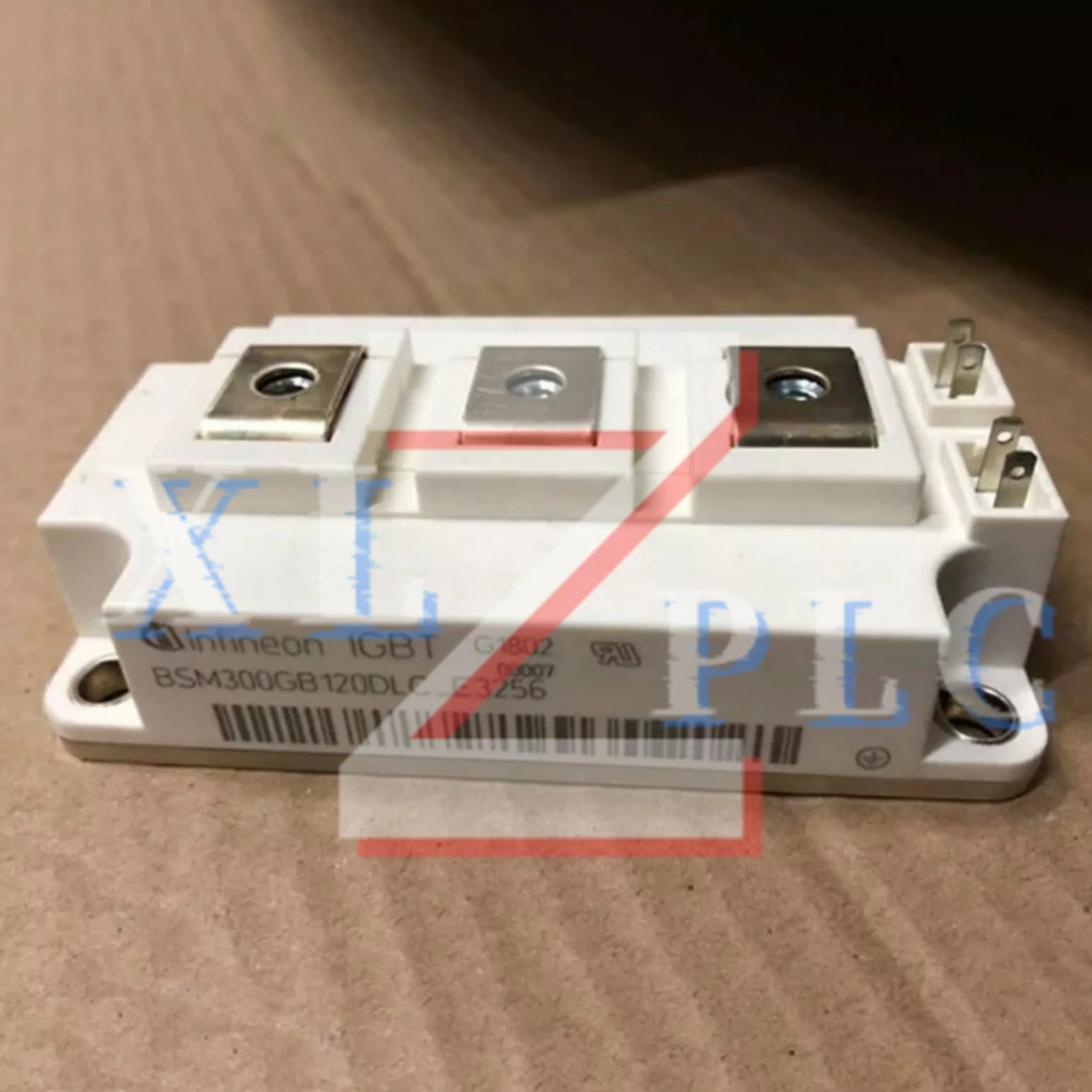 BSM300GB120DLCE3256 오리지널 전원공급장치 모듈