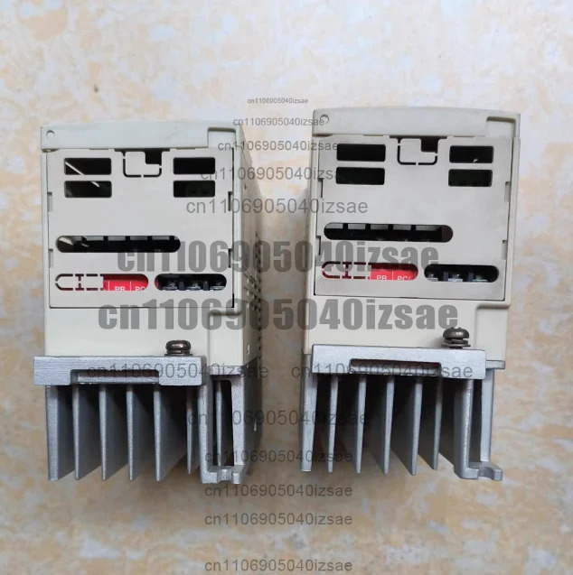 주파수 변환기 VFS11-2007PM-WP 3 0.75kw/220v 리퍼 OK