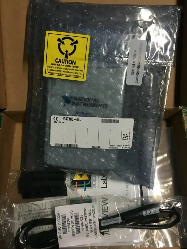 오리지널 NI USB-6211 데이터 수집 카드 779676-01 M 시리즈 DAQ 신