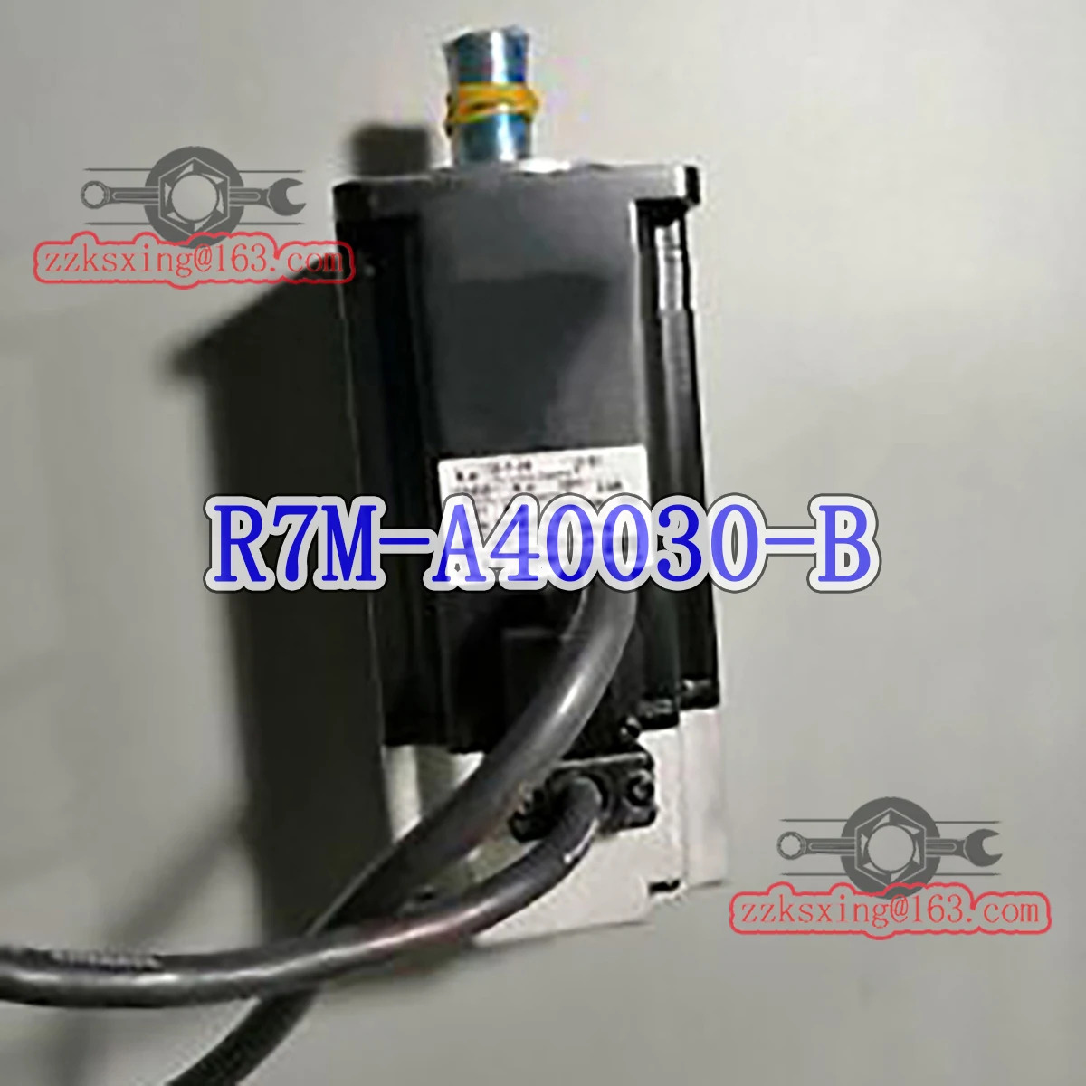 R7M-A40030-B AC 서보모터 오리지널 -