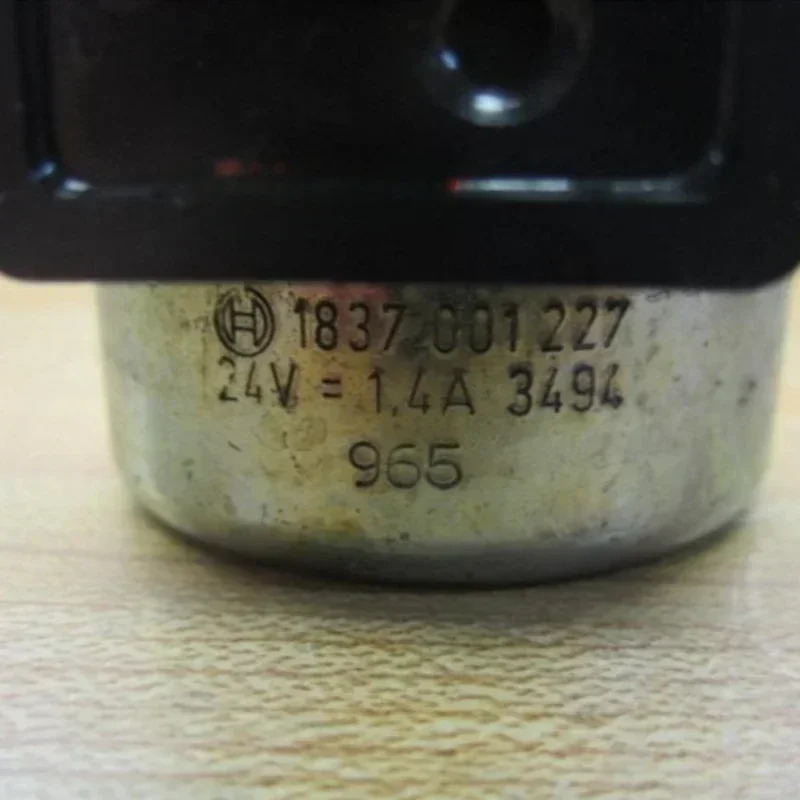 코일 1837001227  BHY 831690 99 1837001226 831701 S 1837001471
