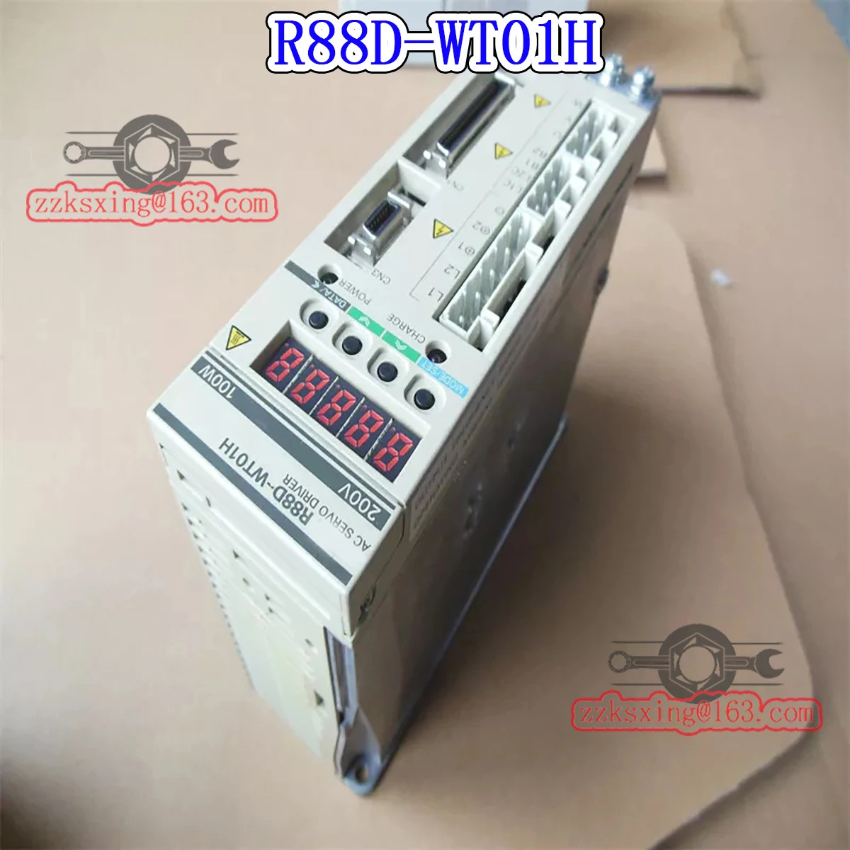오리지널 AC 서보 드라이버 신 R88D-WT01H
