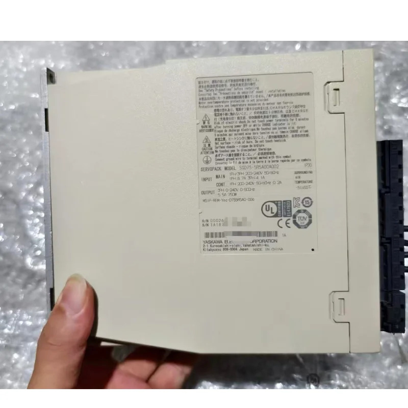 리퍼 7 시리즈 서보 드라이브 SGD7S-5R5A00A0002 OK 750W
