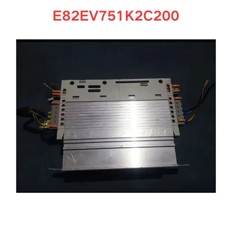 리퍼 E82EV751K2C200 주파수 변환기 기능 OK