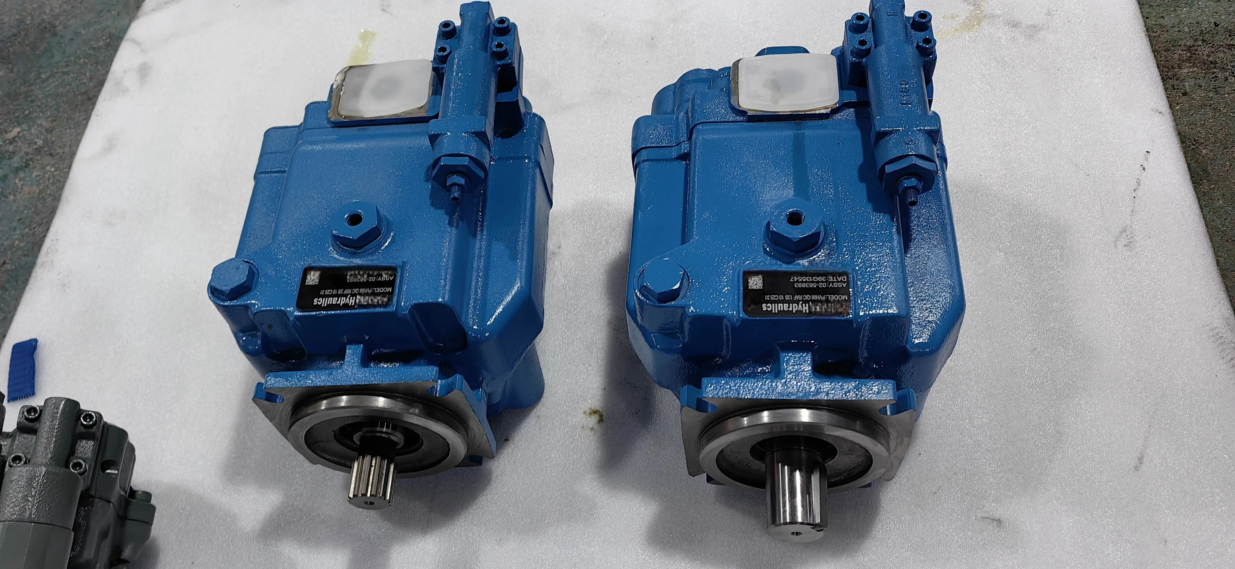 가변 피스톤 유압 펌프 PVH057 PVH074 PVH131 PVH141 시리즈 PVH057QIC-RAF-18S-15-C23T4-31 PVH98Q1CRSF2S10C2531