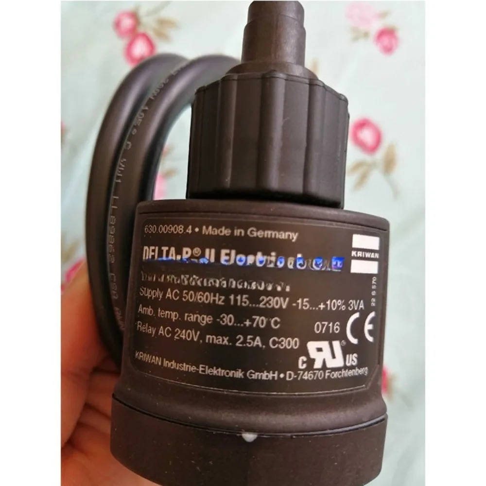 오리지널 BITZER 컴프레서 전차동 오일 압력 스위치 DELTA-P 커넥터 34731711