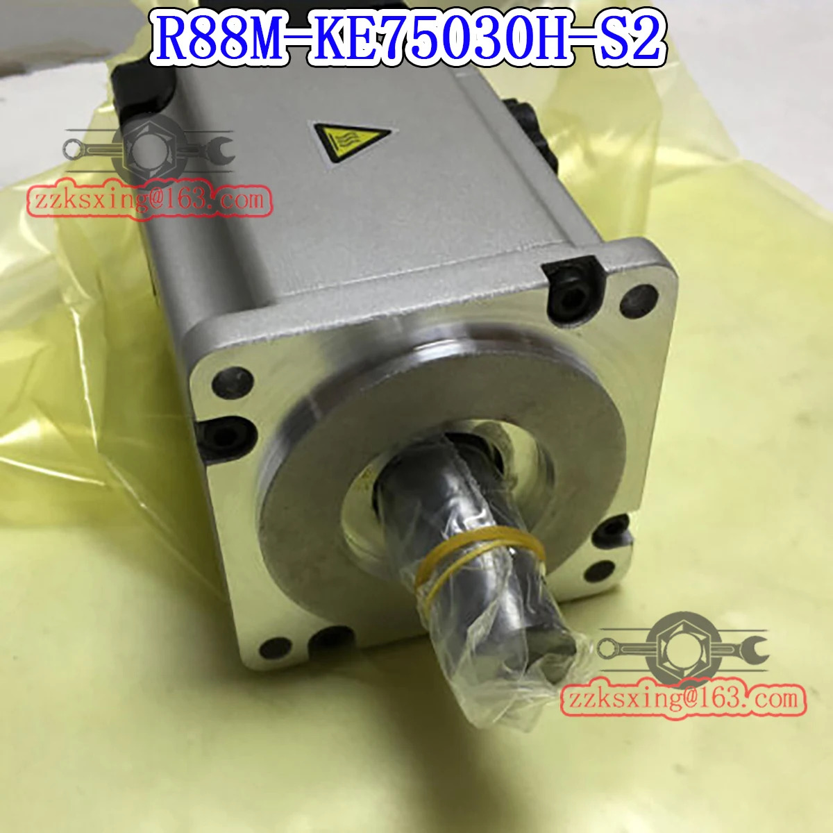 오리지널 AC 서보모터 R88M-KE75030H-S2