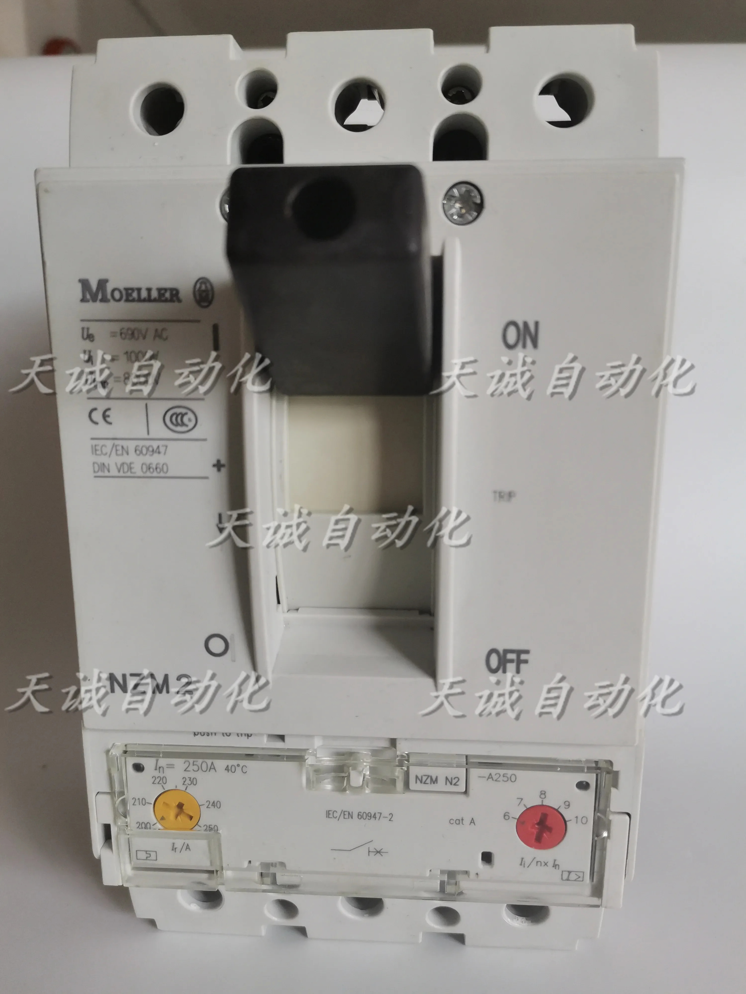 Moeller Jinzhong Mueller 회로차단기 NZM2N2 40A 100A 125A 160A 200A 250a