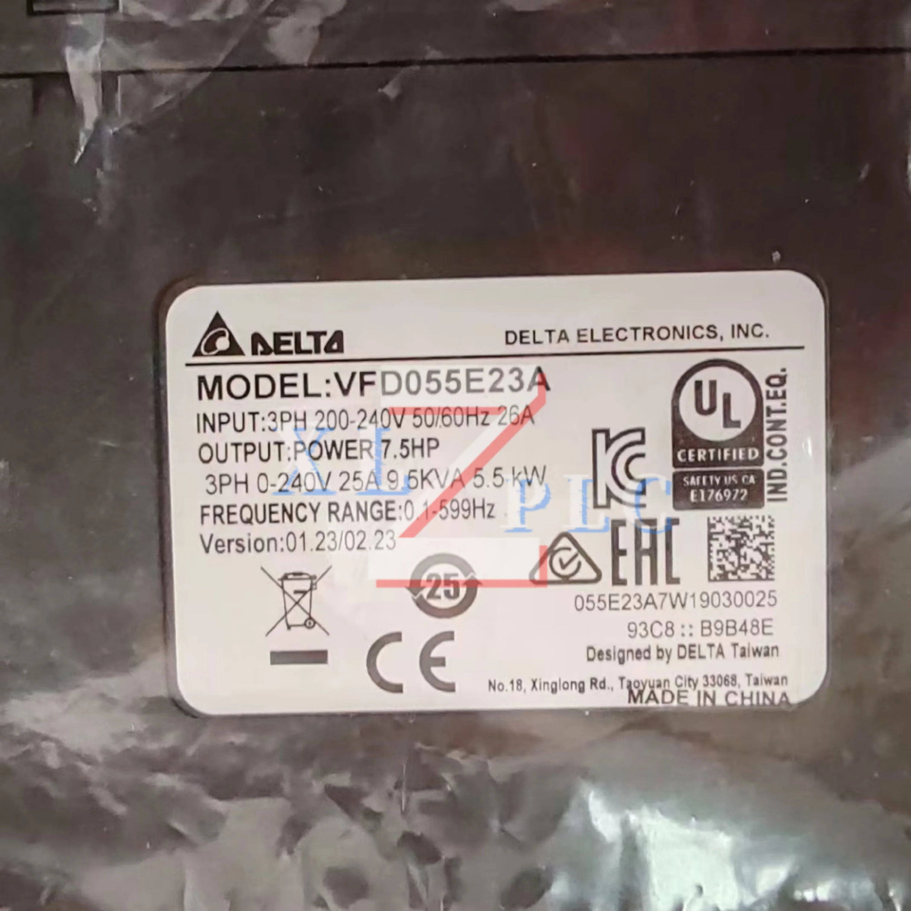 주파수 변환기 새 VFD040CP43A-21 VFD055B23A VFD055B43A VFD055E23A