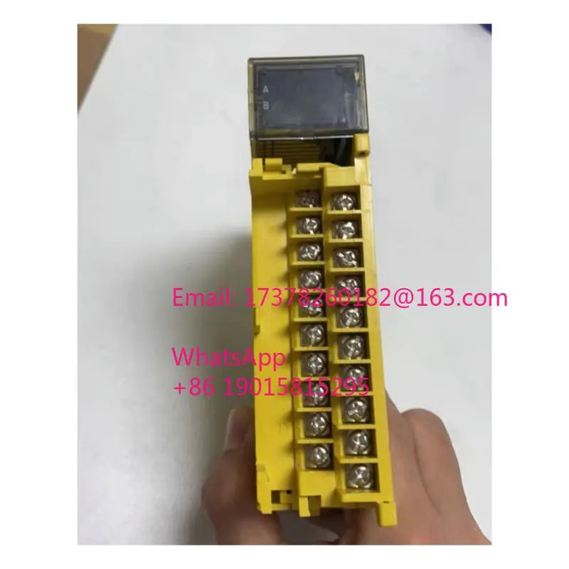 리퍼 A03B-0819-C182 IO 모듈 완료