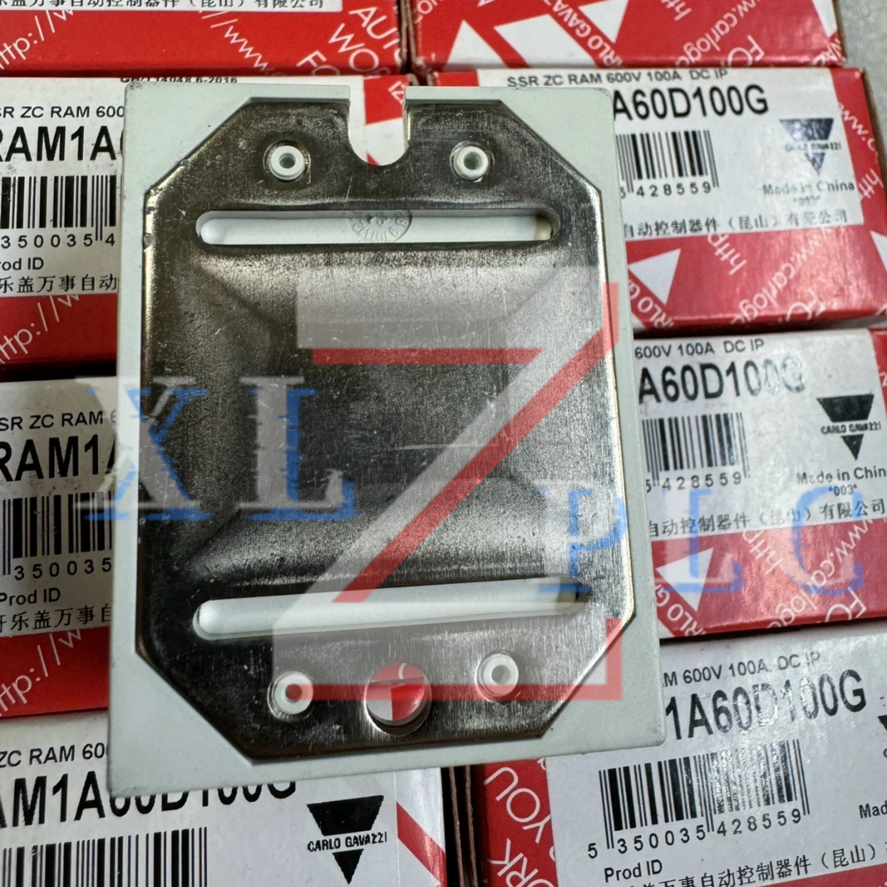 솔리드 스테이트 릴레이 원본 RAM1A60D100G RAM1A60D125G