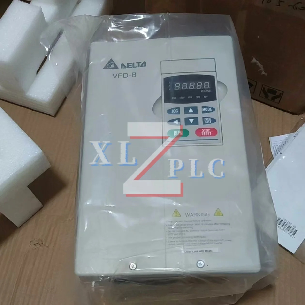 주파수 변환기 새 VFD040CP43A-21 VFD055B23A VFD055B43A VFD055E23A