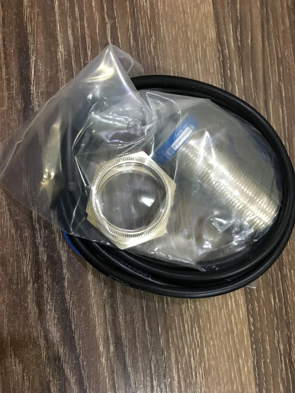 슈나이더 s 스위치 XS1M30MA230 24-240V