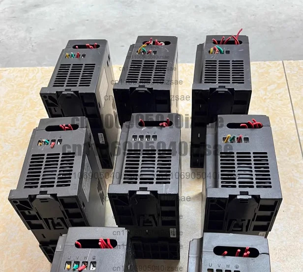 주파수 변환기 T9400-1R5G 1.5KW 380V 리퍼 OK