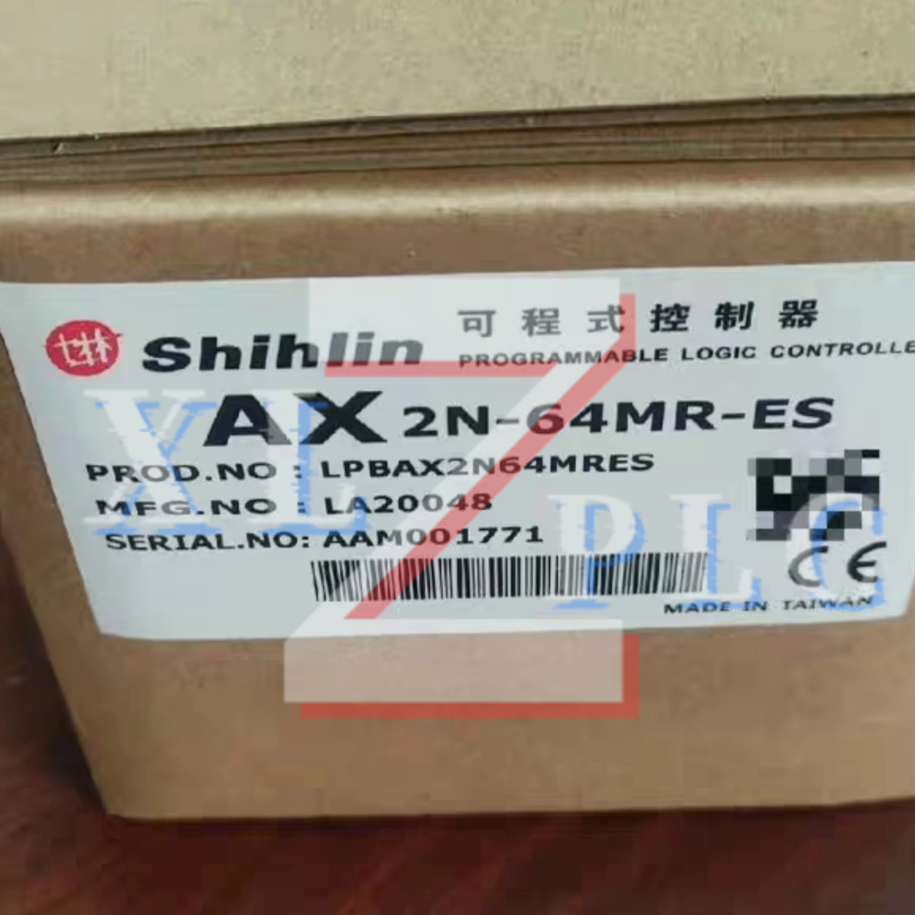 원본 AX2N-64MR AX2N-64MR-ES PLC 모듈