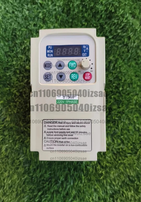주파수 변환기 SS-021-0.75K-D 0.75KW 220V 리퍼 완료