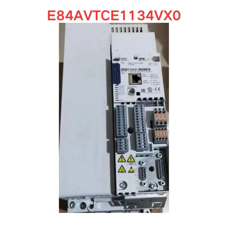 오리지널 E84TCE1134VX0 주파수 변환기