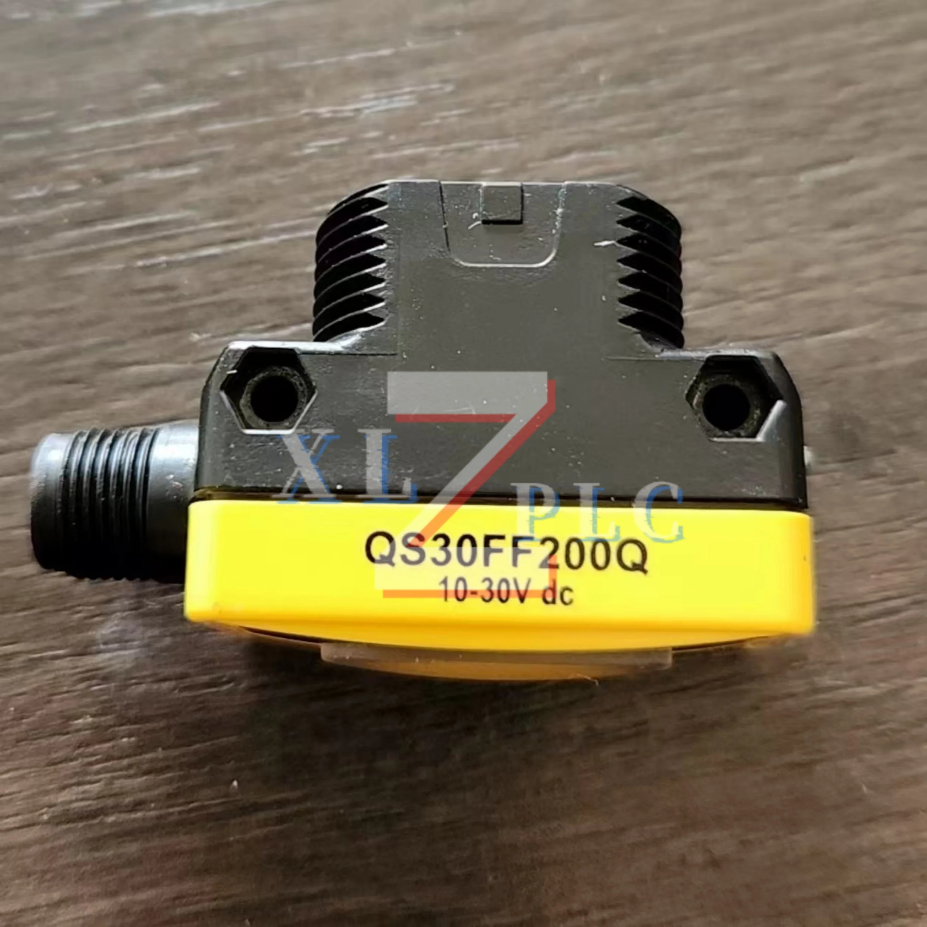 새 QS30FF200Q R58ECRGB1 광전스위치 센서