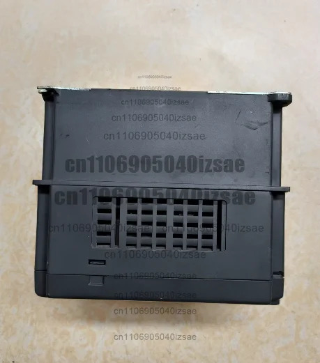 주파수 변환기 GD100-1R5G-4 1.5KW 패널 누락 리퍼 완료 OK