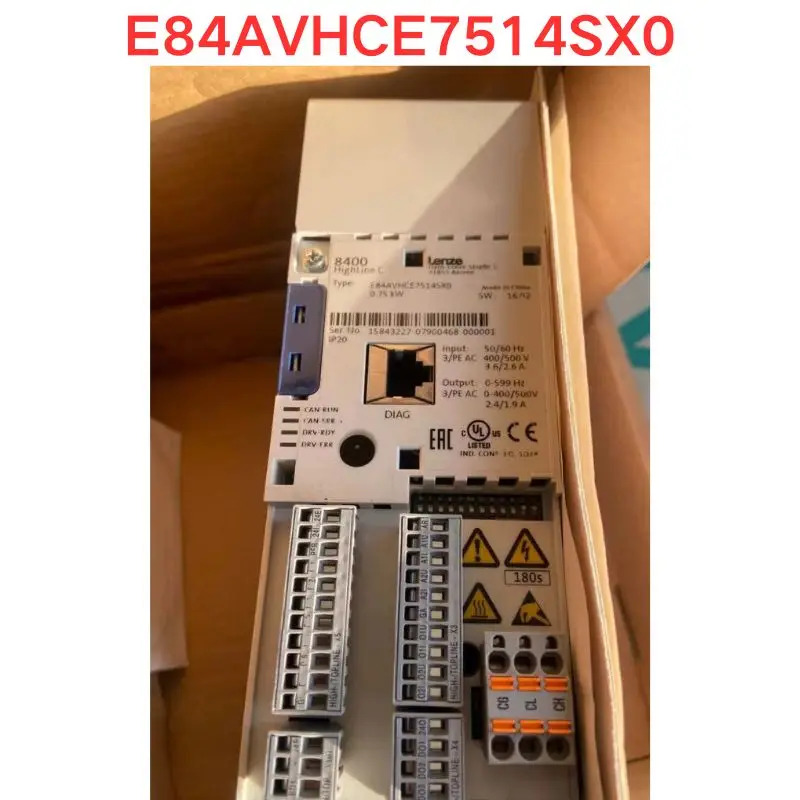 오리지널 E84HCE7514SX0 주파수 변환기 8400 0.75KW