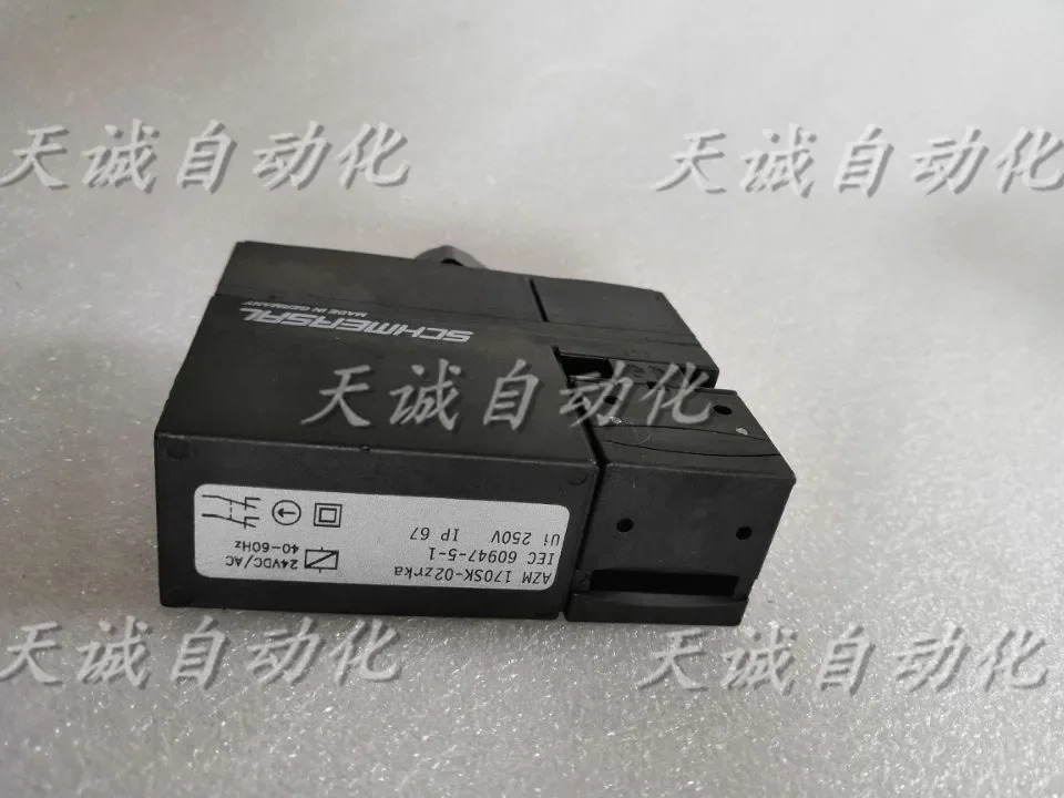 독일 SCHMERSRL Smyrsay 안전 도어 잠금 스위치 AZM 170SK-02ZRKA 24VAC/DC