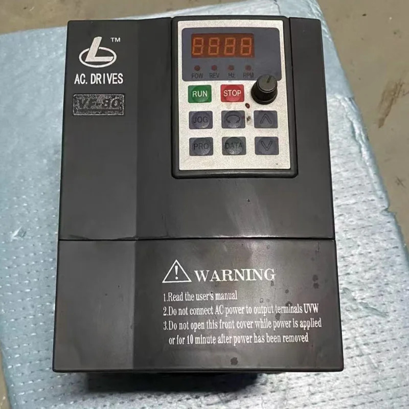 리퍼 주파수 변환기 1.5kW 380V VF80-3015 OK