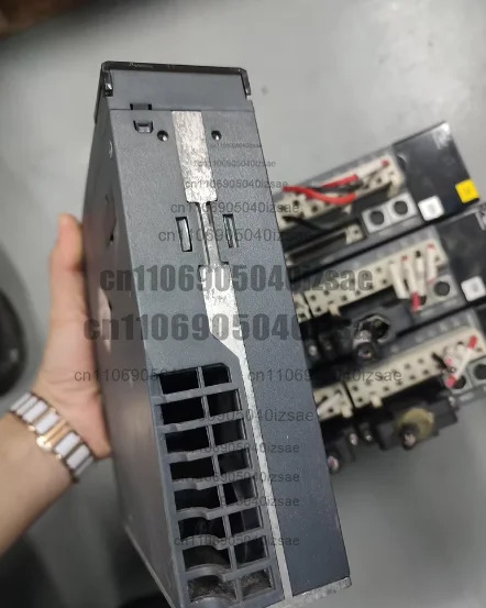 드라이버 IS500PS1R61-128 220V 완전 작동 리퍼 완료