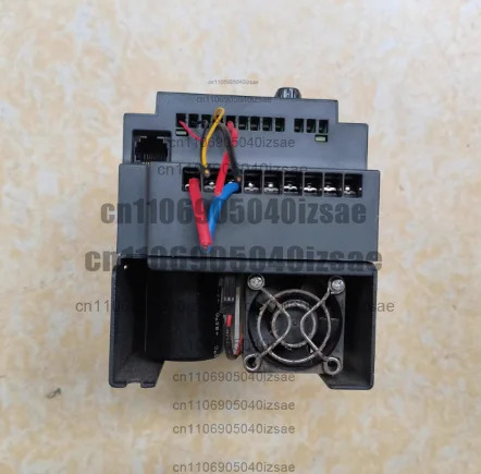 주파수 변환기 HD09-2S1P5G 1.5KW 220V 리퍼 완료 정상 작동