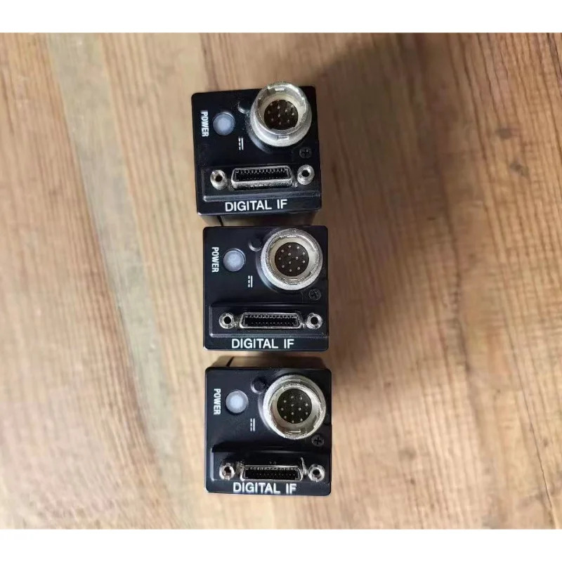 리퍼 XCL-C500 산업카메라 CC 렌즈 OK