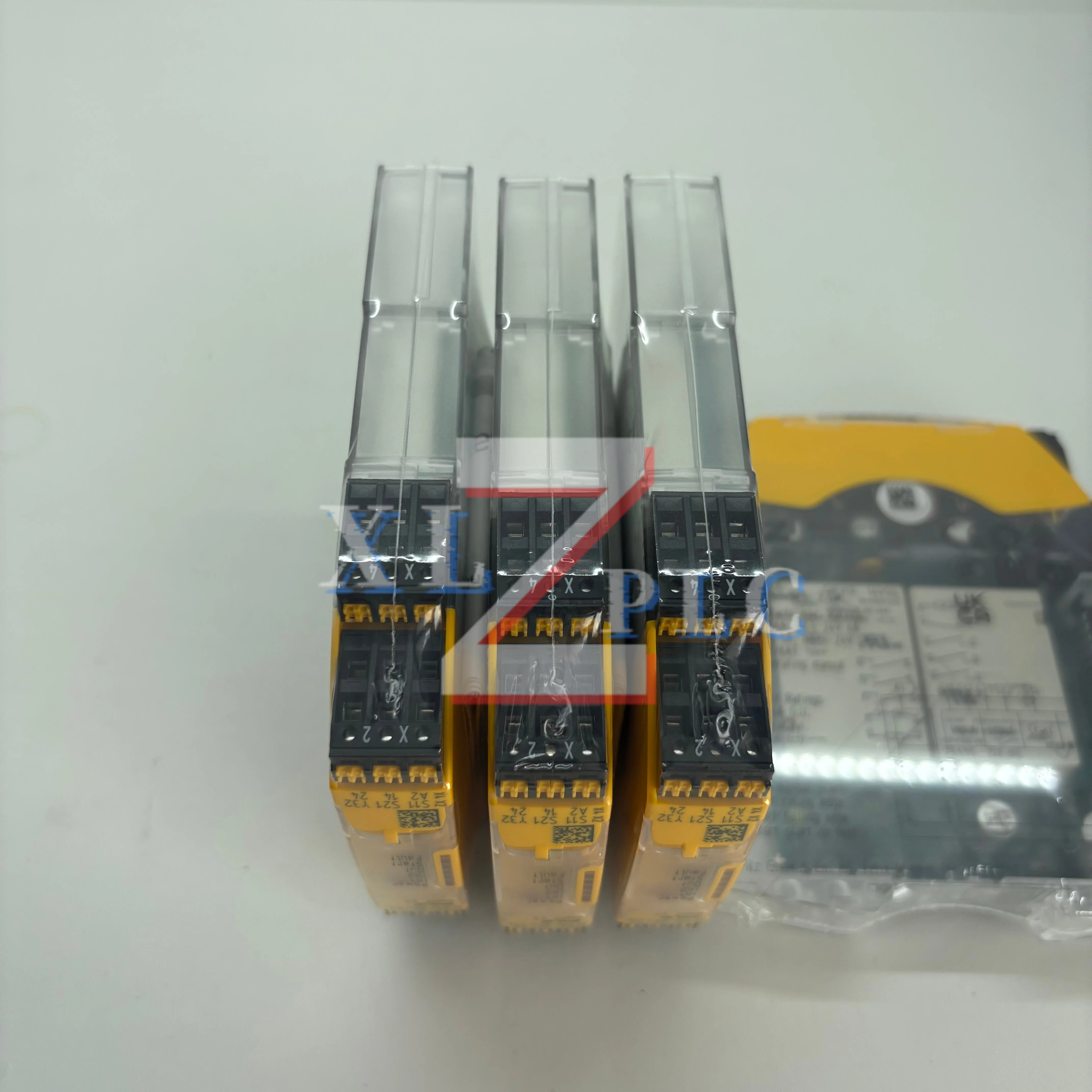 오리지널 751103 PNOZ s3 C 24VDC 2 n-o