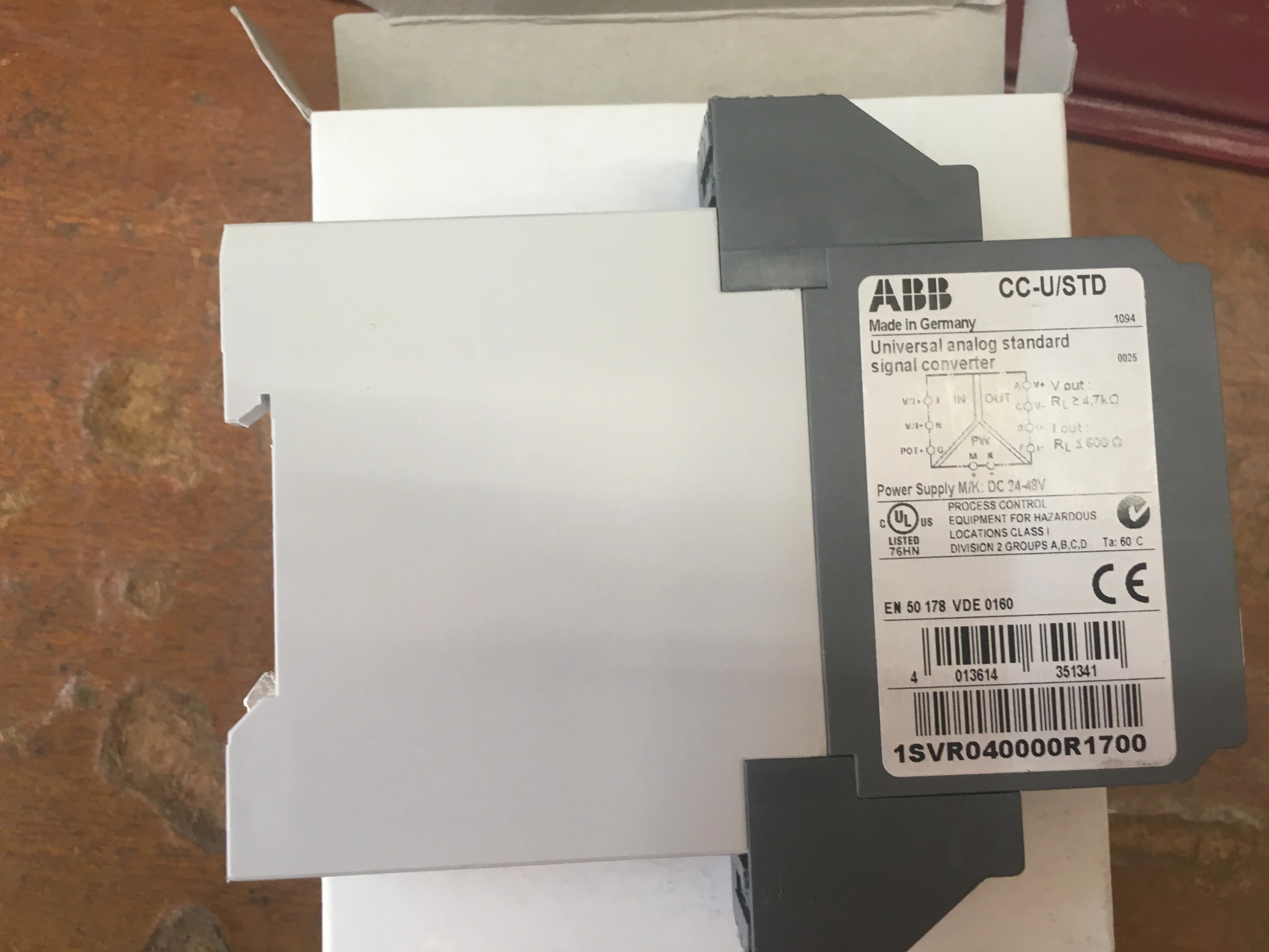 오리지널 ABB 아날로그 신호 변환기 CC-U/STD 신