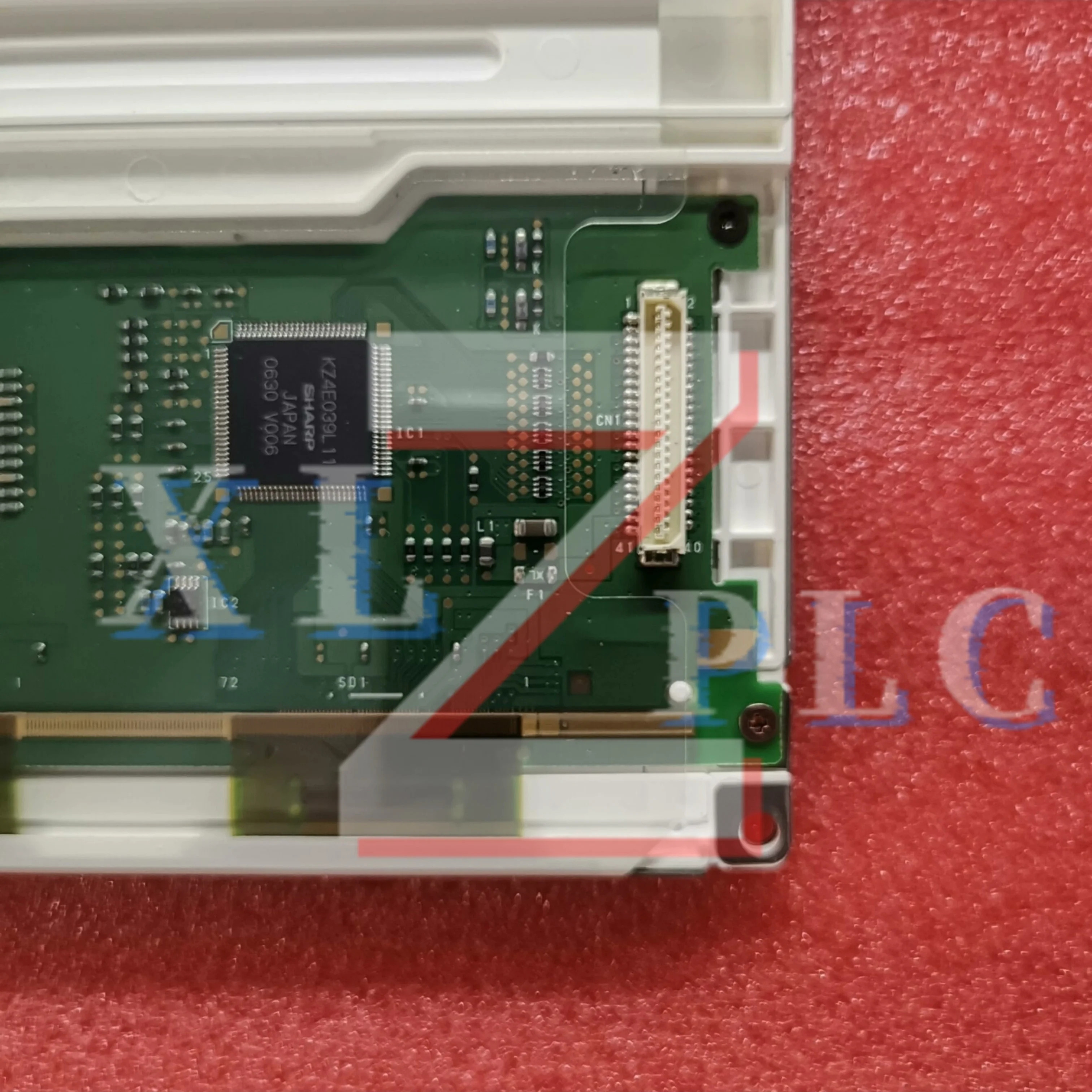 TFT-LCD 패널 신규 입고 LQ121S1DG41
