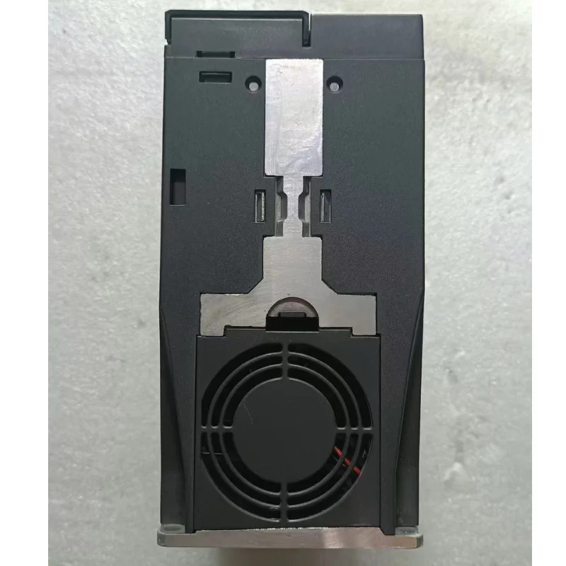 리퍼 서보 드라이브 IS620NT3R5I-MC705 기능 OK 1KW