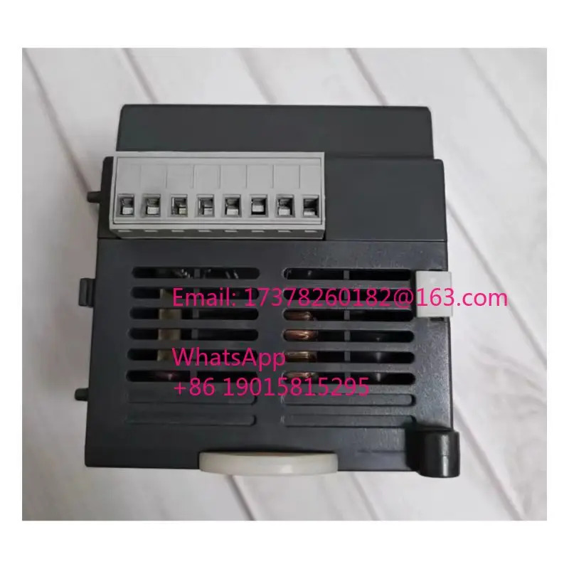 리퍼 DVP04DA-E2 PLC 확장 모듈 완료
