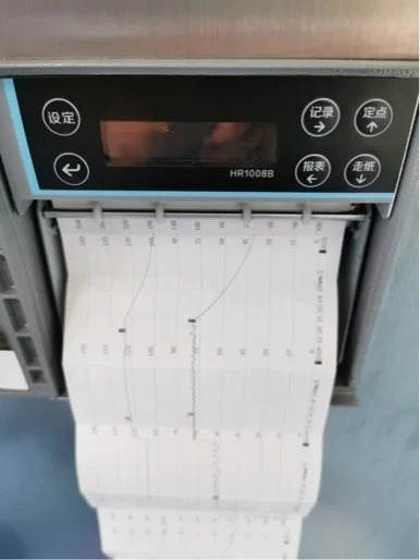 증기기에는 종이 기록기 HR1008B-2 또는 6이 있습니다.