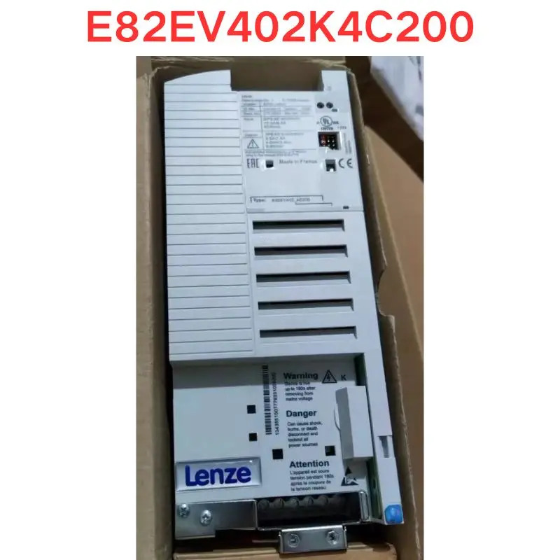 오리지널 E82EV402K4C200 주파수 변환기
