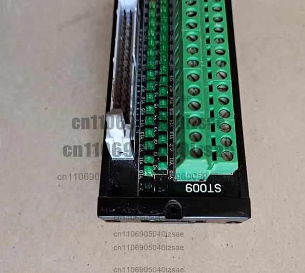 케이블이 포함된 CPU 공통 터미널 ST009 완전히 작동함 리퍼 완료