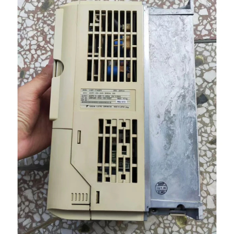 리퍼 주파수 변환기 CIMR-F7A25P5 5.5KW 220V OK