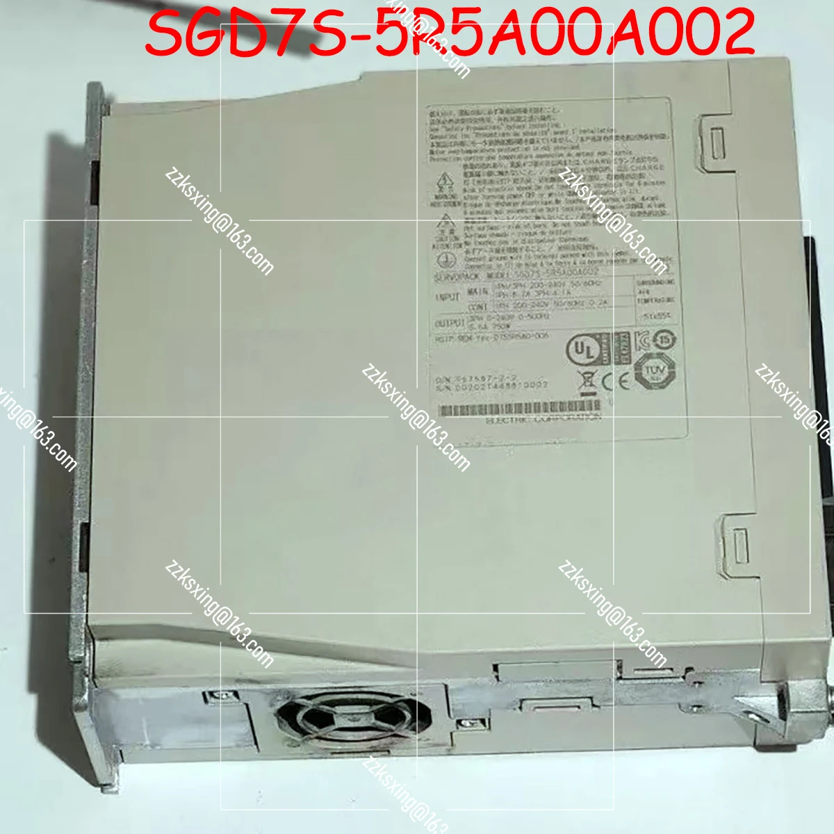 SGD7S-5R5A00A002 오리지널 서보 드라이버 신