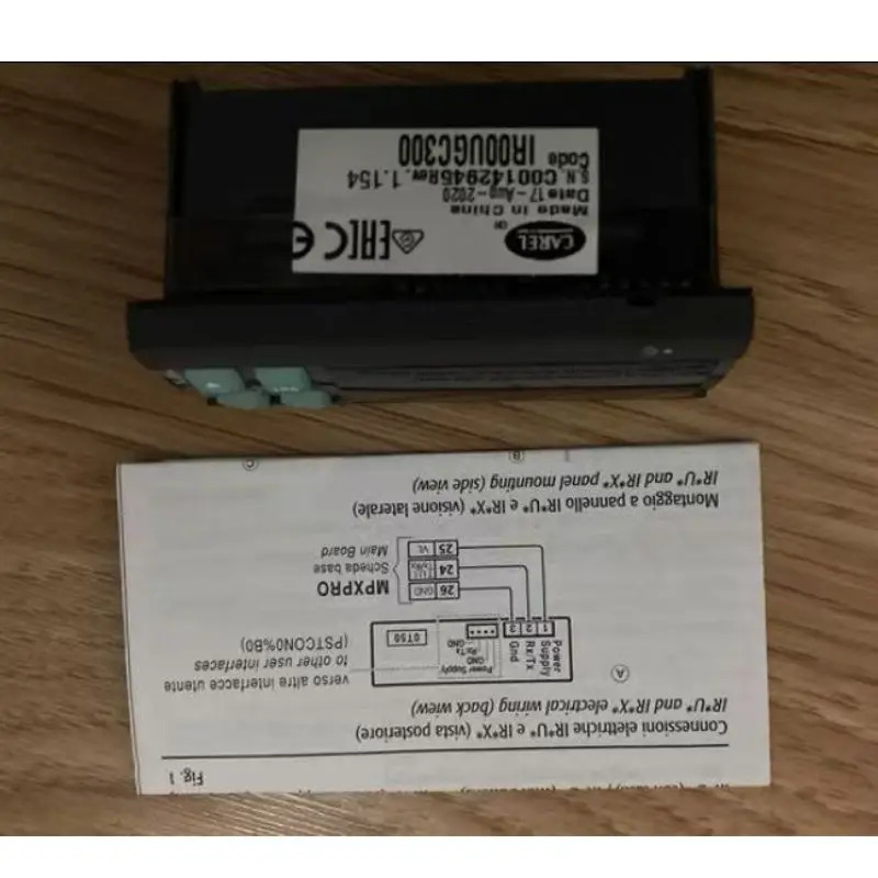온도 컨트롤러 IR00UGC300