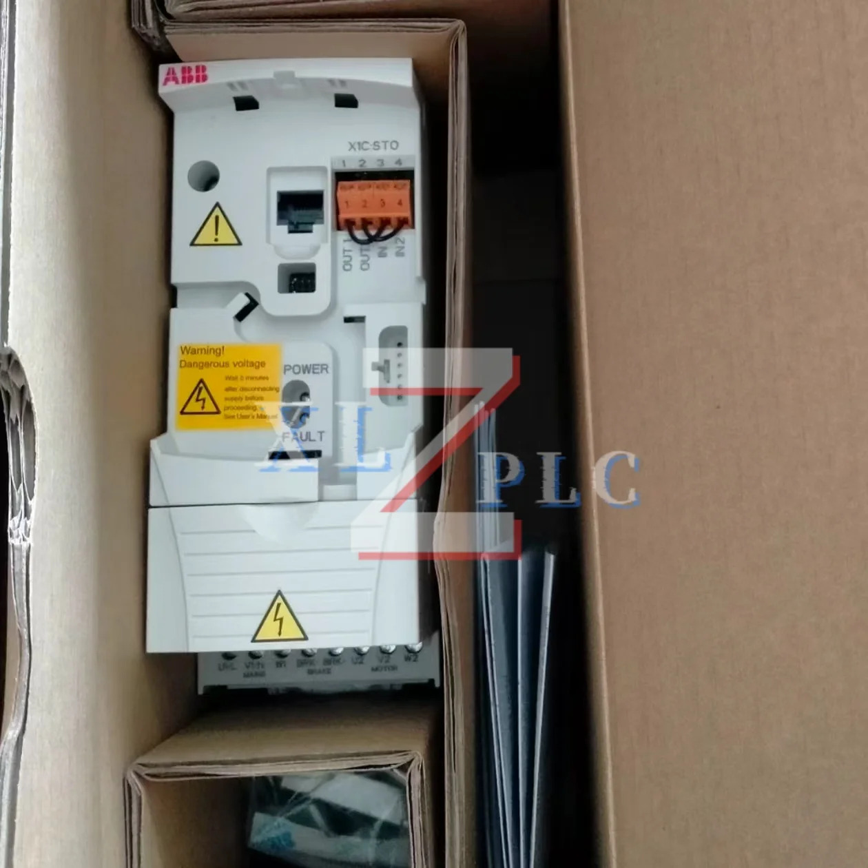 주파수 변환기 ACS355-03E-01A2-4 ACS355-03E-01A9-4 원본