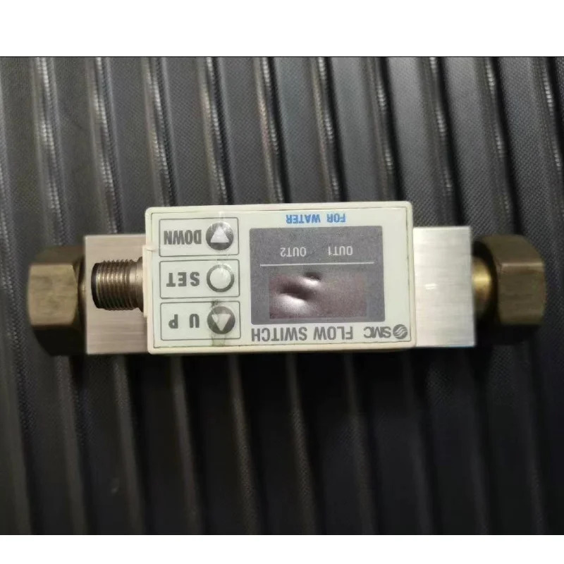 리퍼 디지털 유량계 PF2W720-F04-67 OK