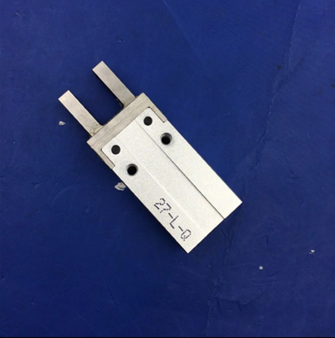 AirTAC 실린더 HFZ6